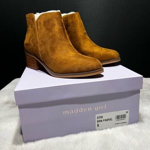NWB. Madden Girl Chelsea Bootie.